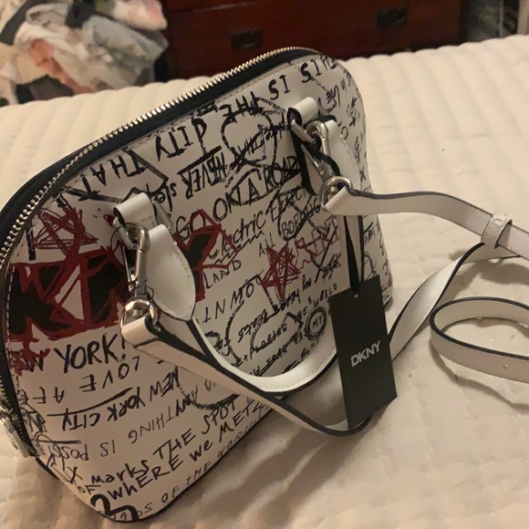 Brand new DKNY Bryant Dome Satchel graffiti!! - Picture 9 of 9